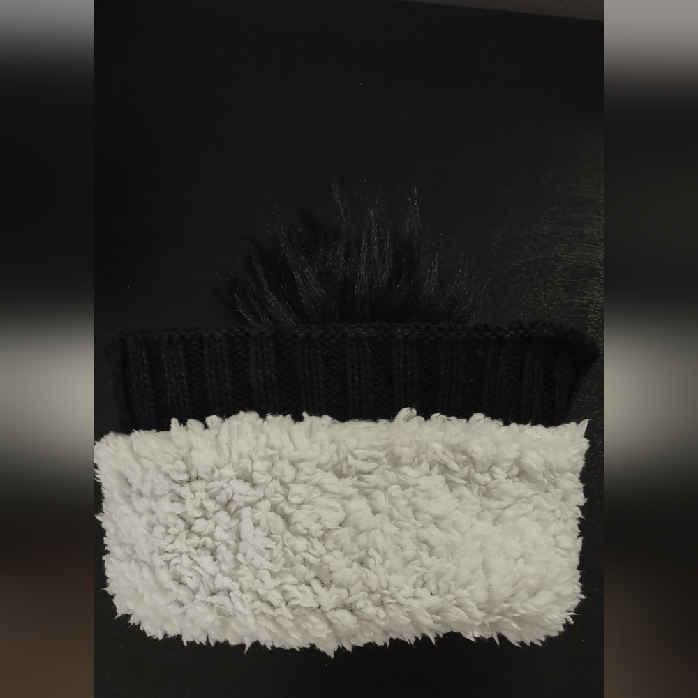 Stocking Cap Touque - Picture 2 of 2